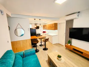 Plush Homes | El Andén de Garrido (no elevator) - Image 3