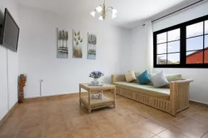 Lin House - Image 4