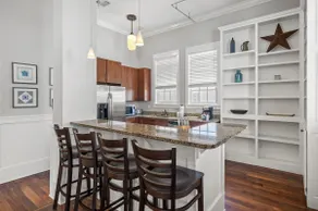 Dog-Friendly Seaside Townhome with Views - Image 4