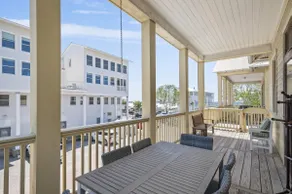 Dog-Friendly Seaside Townhome with Views - Image 5