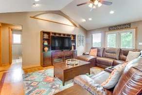 Family-friendly Ozarks Getaway < 21 Mi to Branson! - Image 4