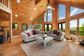 Tranquil Ridge- View, pet friendly, hot tub, sauna - Image 2