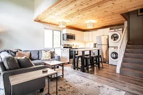Modern Golf View Condo + Resort Amenities - Image 5