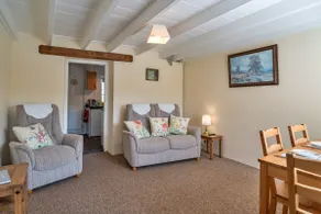 Finest Retreats - Cutkieve Farm Cottage - Image 4