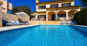Villa 'Ca Nostra' mit privatem Pool, gemeinsamer Terrasse und WLAN - Image 3