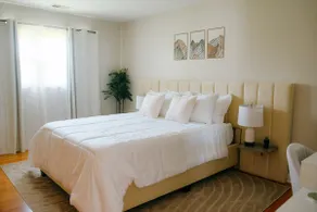 New Modern 3BR • Gym • Workspace • Quiet Location - Image 3