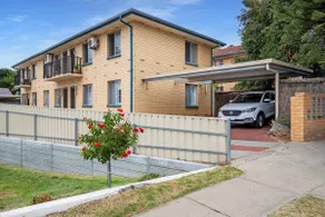 Sammy's Seaside Hideaway in Henley Beach - Image 5