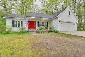 Pet-friendly Kalkaska Home ~ 19 Mi to Torch Lake! - Image 2
