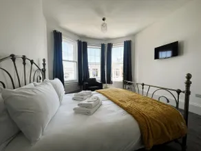 George Street House - Image 5