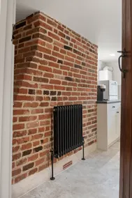 Apartment-Private bathroom-Rayne Road - Image 4