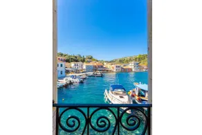 Spiros Jetty House - Image 2