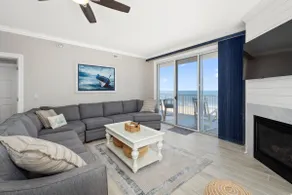Boardwalk Serenity: Oceanfront Penthouse Sleeps 12 - Image 4