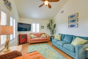 Walk to Shore: Surfside Beach Home w/ Bay Views - Image 4