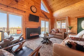 Amish Log Cabin | Kayaks | Pizza Oven | ATV Trails - Image 2