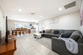 Mason's Lodge - Family Entertainer, Close to Mall - Image 2