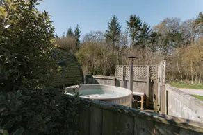 Standard-Hot Tub-Cabin-Private Bathroom with - Image 2