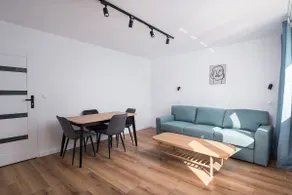Ochota Comfort Apartment by BookingHost - Image 2