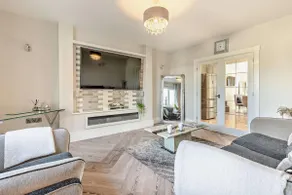 4 Bed in Torrington oc-s29223 - Image 2