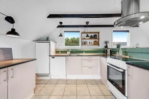 Vacation home renovated in 2023 with a 6-person. - Image 2