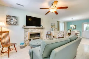 Cozy Goose Creek Escape w/ Patio & Grill - Image 4