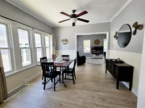 Port Clinton Home~Lake & Park Views~Beach Access! - Image 5