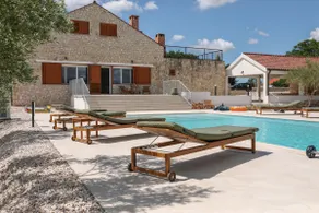 Holiday Home Demare with Heated Pool - Image 2
