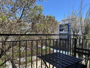 Walkers Paradise, Sunny Balcony, 100m to Marina - Image 2