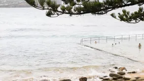 Plunge Pool and Flat 100m Walk To Beach - Image 3