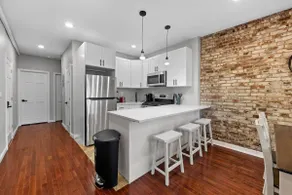 Great Space Near Subway - Image 5