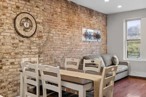 Great Space Near Subway - Image 4
