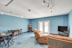 Crestview Family Home: Screened Porch & Games! - Image 5