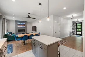 Hot Tub, Air Conditioning, Close to Downtown, Pets - Image 5