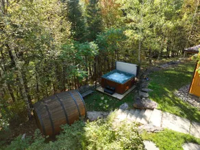 L'Echo Boreal - Hot tub & Private Lake Access - Image 4