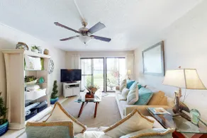 Charming, dog-friendly condo with a pool, tennis, - Image 3