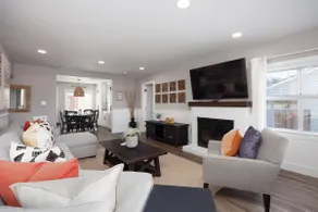Coastal Charm Inviting 3 BR Montara Home - Image 2