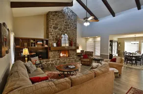 A Grand Stay in a Small Town - Image 5