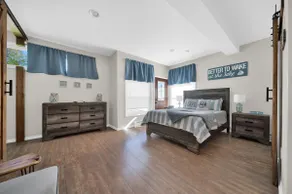 Port Paradise Hot Tub Open! Walk 2 DT, Beach&more - Image 4
