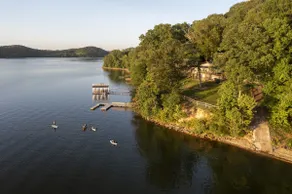 Fox Berry Hill -Lakefront w/Dock, Launch & Hot Tub - Image 4