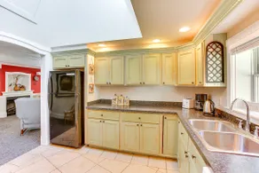 Relax Fireside! Frankfort Apt Near Dtwn & Beaches - Image 2