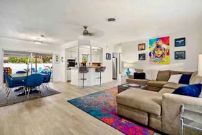 Private pool & games- 4 miles to Hard Rock Stadium - Image 3