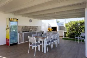 Ferienhaus 'Torre Del Mare' mit privatem Pool, privater Terrasse und WLAN - Image 5