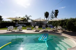 Ferienhaus 'Torre Del Mare' mit privatem Pool, privater Terrasse und WLAN - Image 3