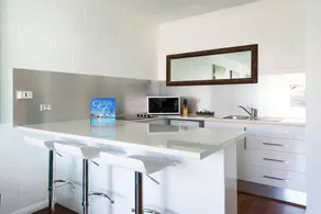 Spacious Studio in Cairns City - Image 4