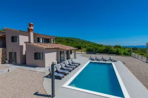Villa Ema, a beautiful villa with a wonderful view of the sea - Image 4