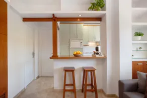 Carlos Haya Apartment - Image 5