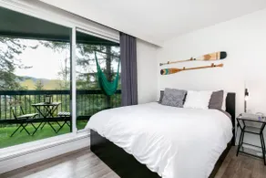 Super Cute Studio Condo walking distance to - Image 2