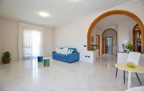 Penthouse with a view of Vesuvius - Image 3