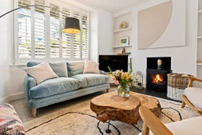 Waterside cottage, log burner, 10 mins to Falmouth - Image 2