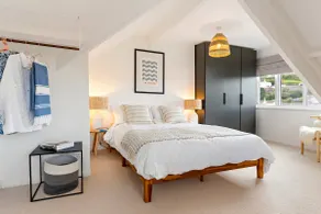 Waterside cottage, log burner, 10 mins to Falmouth - Image 4