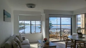 Marine Parade - Ocean Views - Unit 6 - Image 2